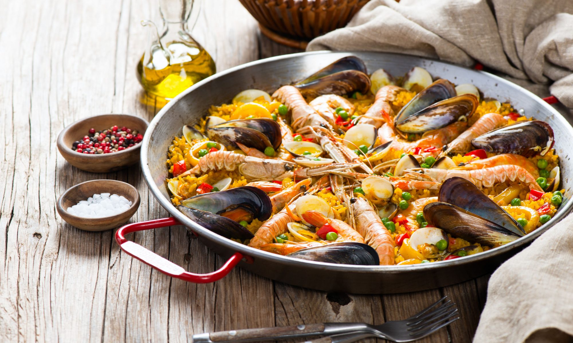 Паэлья с морепродуктами